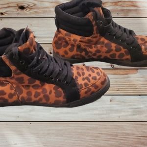 Leopard sneakers size 7
